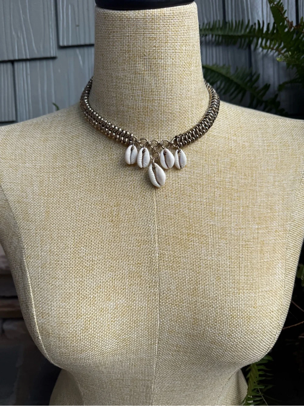 New🌟Free People-Shell Charm Silver-Tone Chain Choker Necklace
